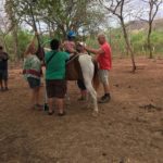 Volunteer with children in Costa Rica